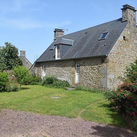 La Foret Auvray - Maison De Campagne Putanges Exterior foto